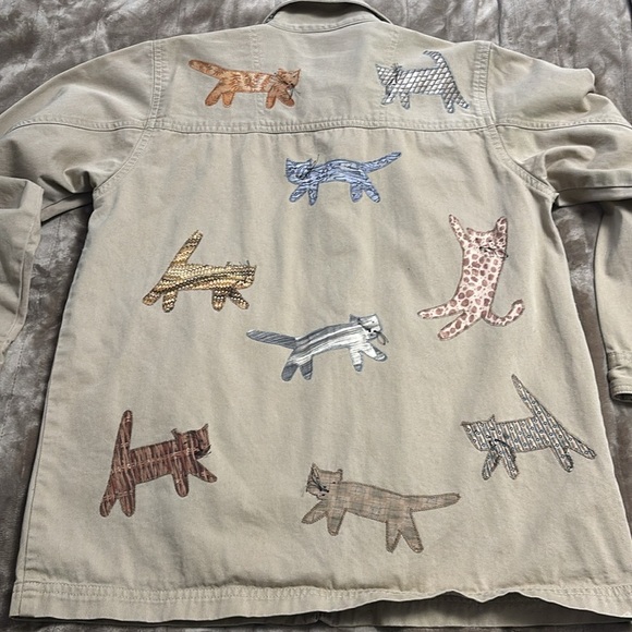 Cat coat - Picture 3 of 7